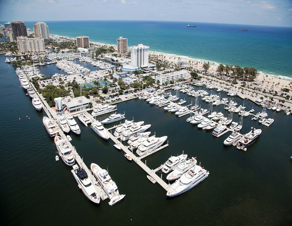 Bahia Mar Ft. Lauderdale Beach a DoubleTree by Hilton Hotel - photo 63