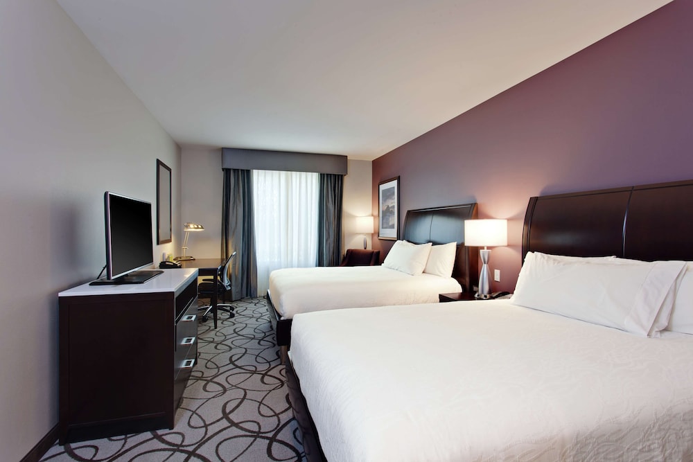 Hilton Garden Inn Irvine Orange County Airport - photo 10