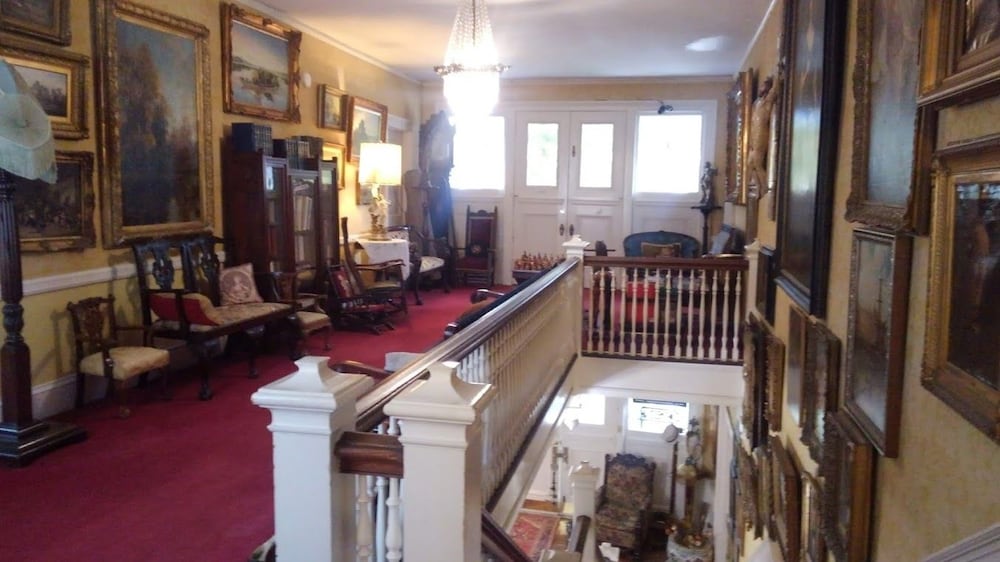 The Inn at Brevard - photo 3
