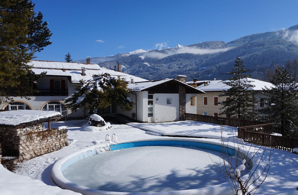 Hotel Rio Bianco — hotel in Panchia