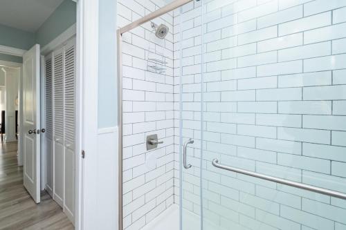 SeaSide by Oak Island Accommodations - photo 46