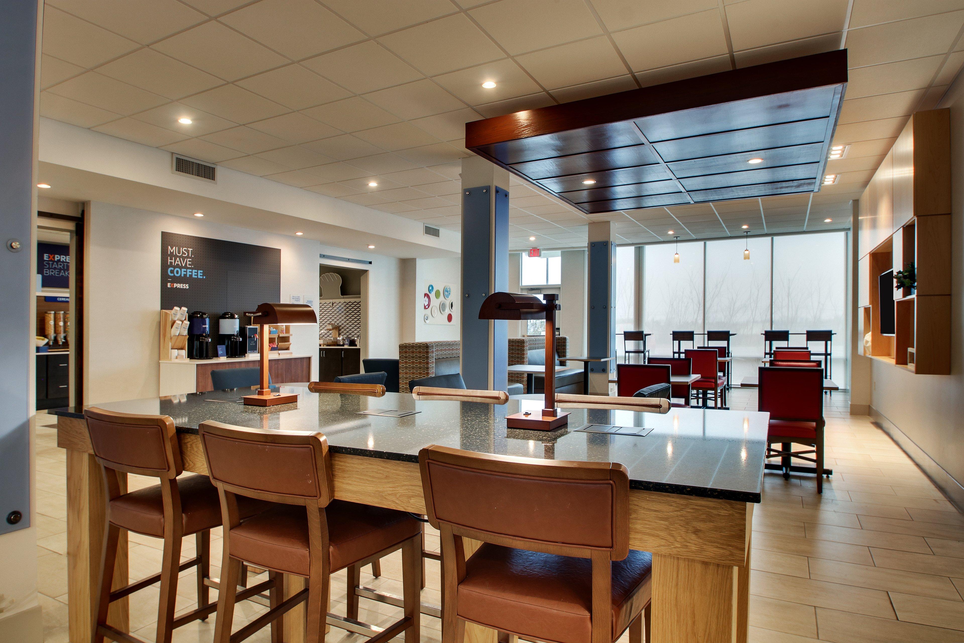 Holiday Inn Express & Suites Mt Sterling North by IHG - photo 23