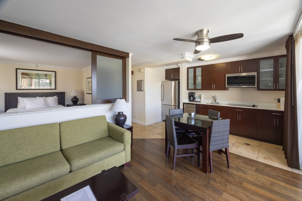 Regency on Beachwalk Waikiki by OUTRIGGER - photo 38