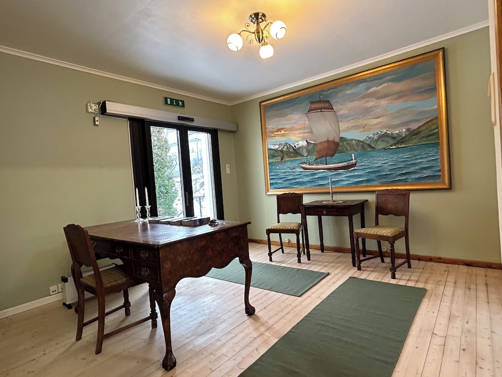 Sognefjord Gjesteheim — hotel in Vik