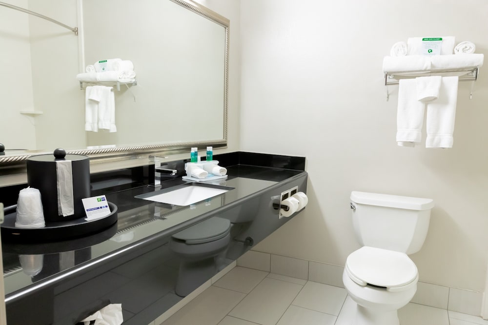 Holiday Inn Express Pendleton by IHG - photo 11