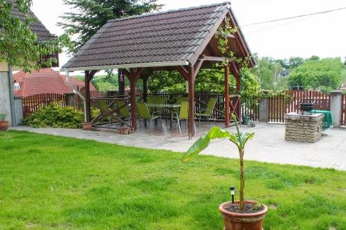 Ibolya Apartmanok — Fonyod — photo 5