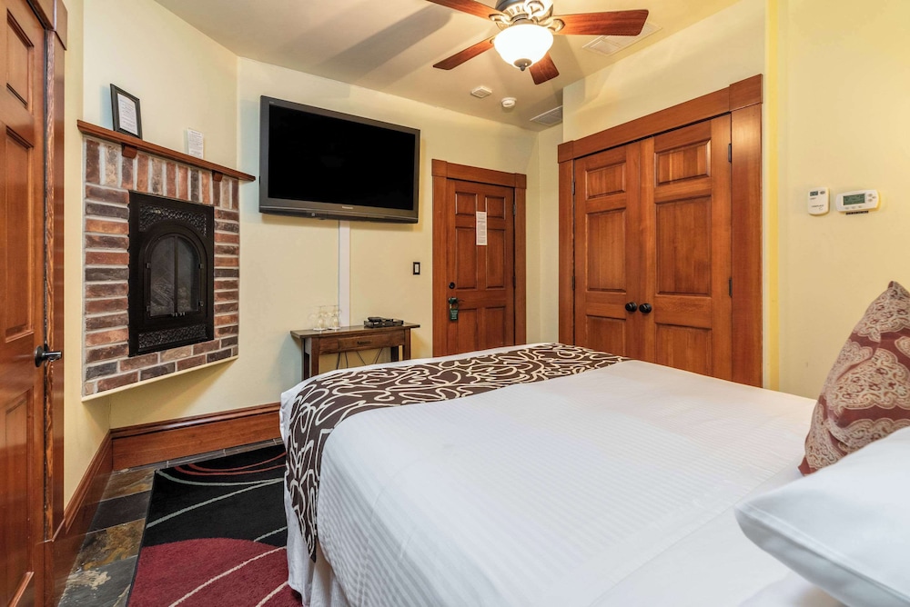 Hotel Napa Valley an Ascend Collection Hotel - photo 25