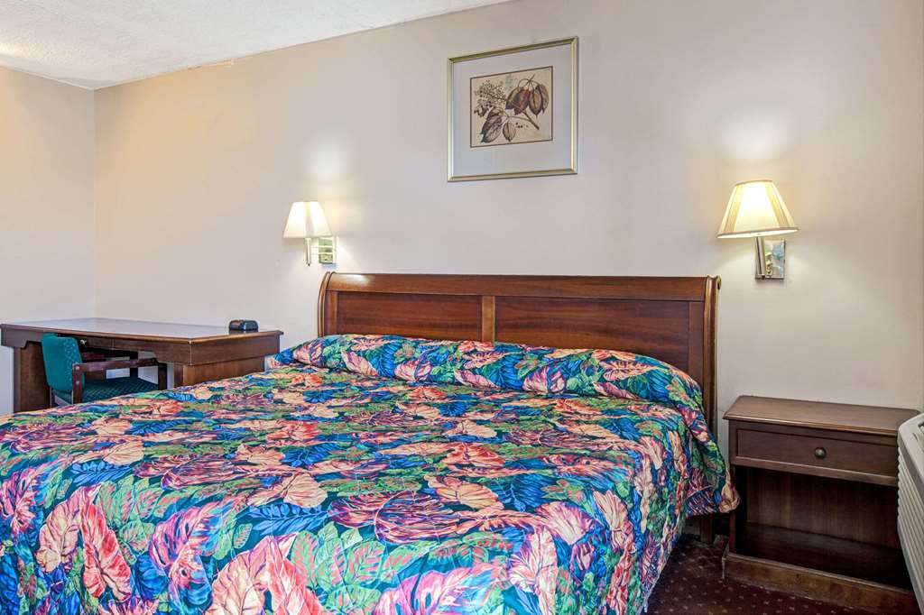 Knights Inn South Hackensack - photo 8