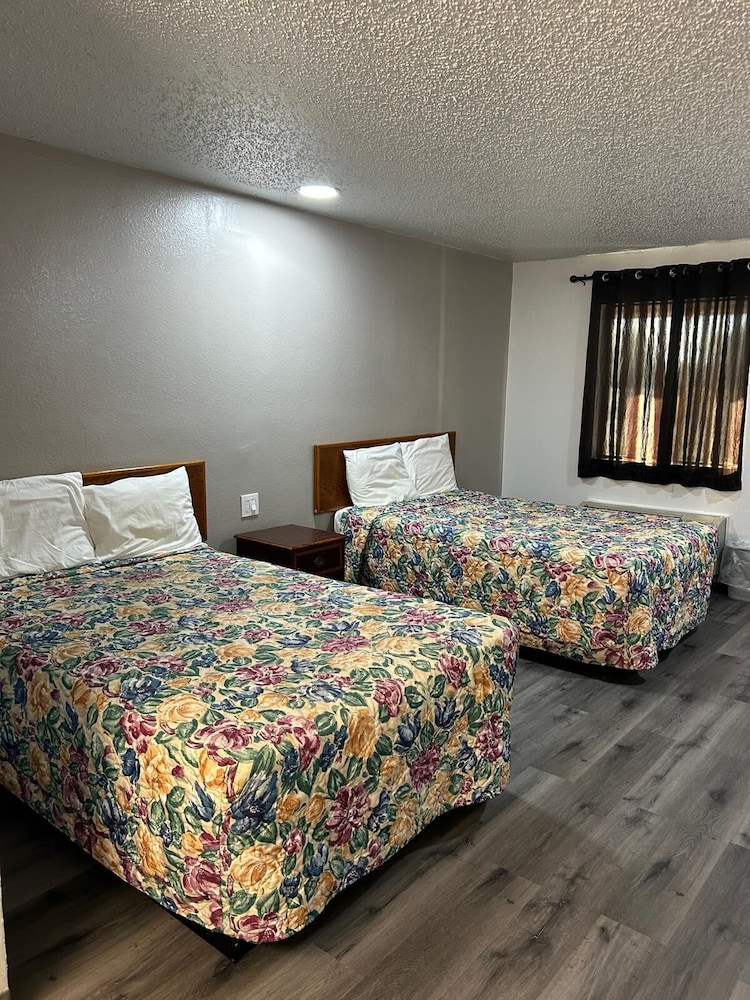 Westworld Country Inn - photo 7