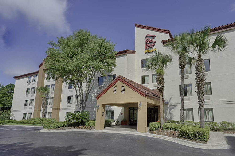 Red Roof Inn PLUS Gainesville - photo 44