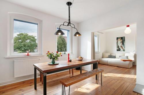 Landhaus Oderbruch — 4-Star Luxury Hotel in Neuenhagen, Germany