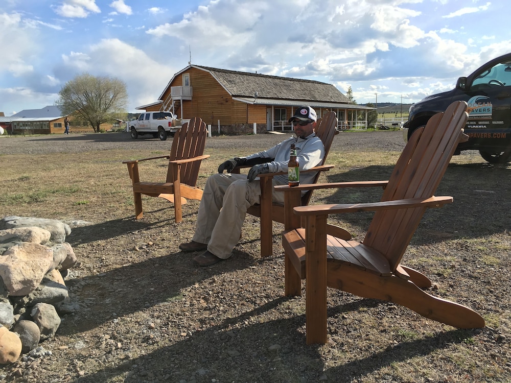 The Riverside Ranch RV Park Motel & Campground - photo 51
