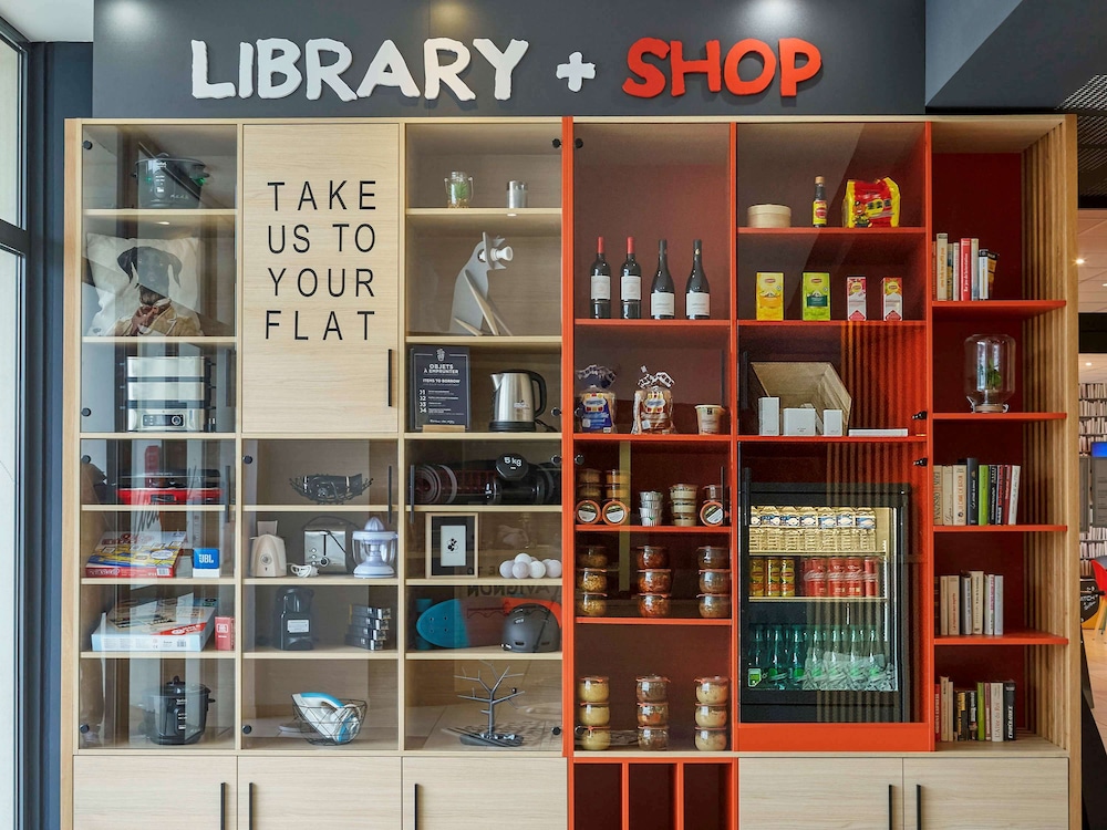 Aparthotel Adagio Access Avignon in Avignon, France