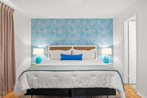 Beach Nest 3 Stylish Condo 2Min Walk to Beach — 4-Star Luxury Hotel in Myrtle Beach, United States