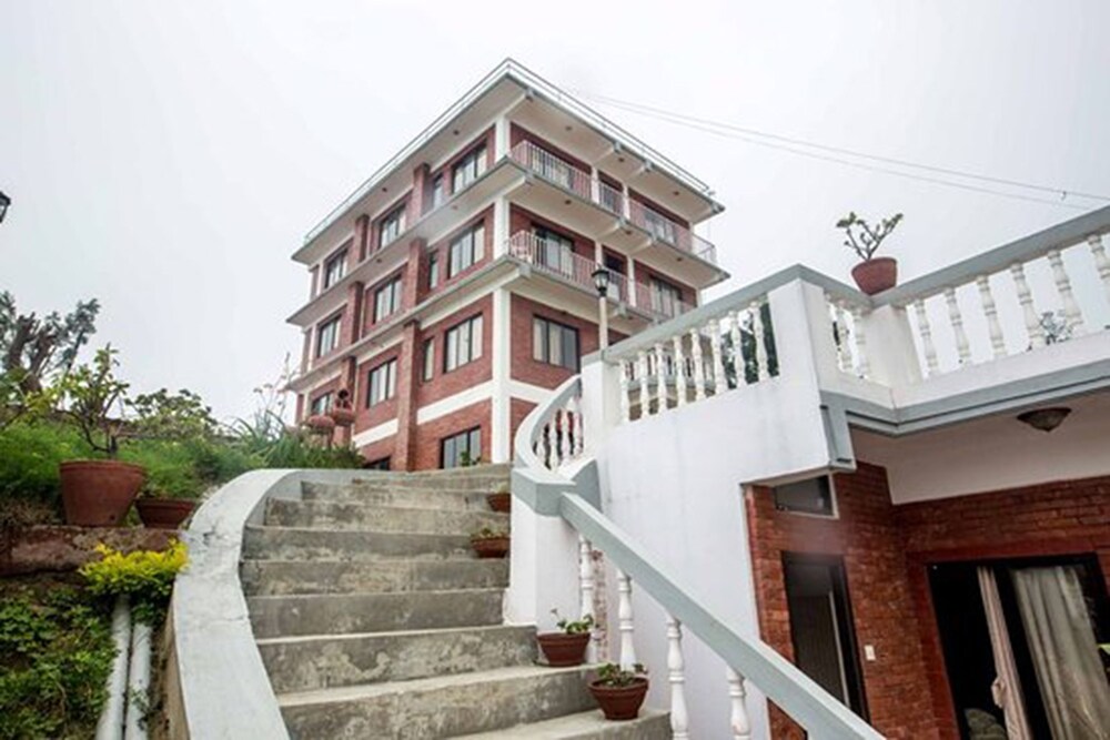 Sojourn Himalaya Resort in Dhulikhel, Nepal