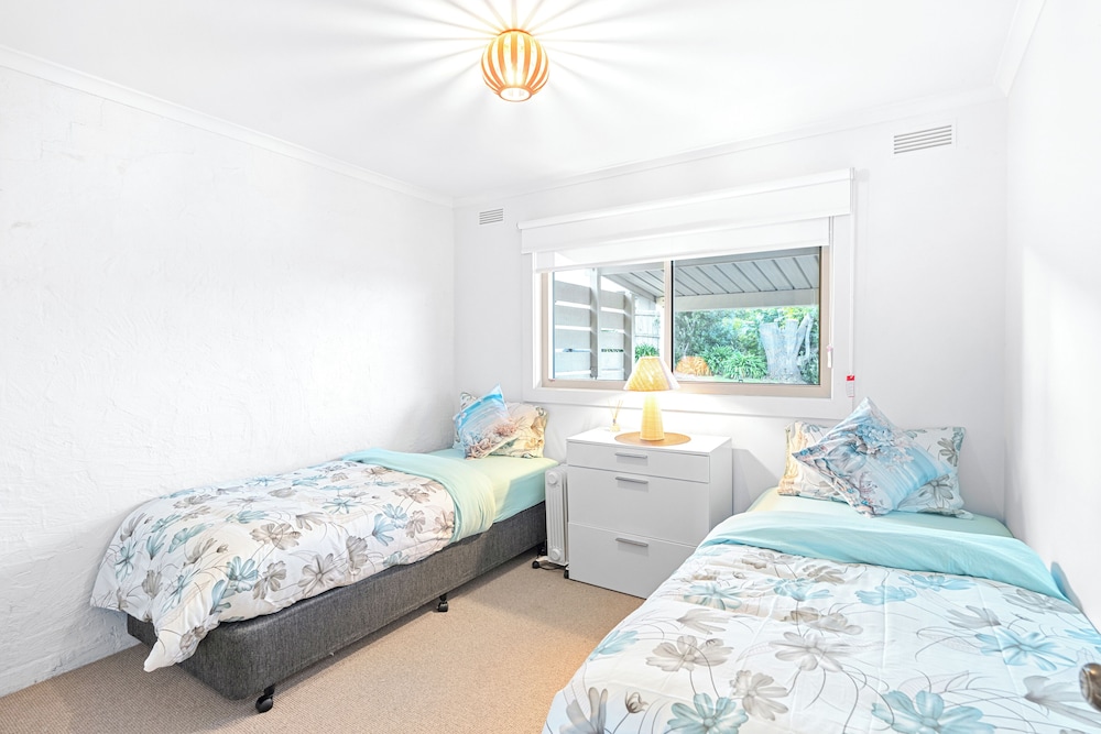 Sandy Toes and Salty Kisses in Apollo Bay, Australia