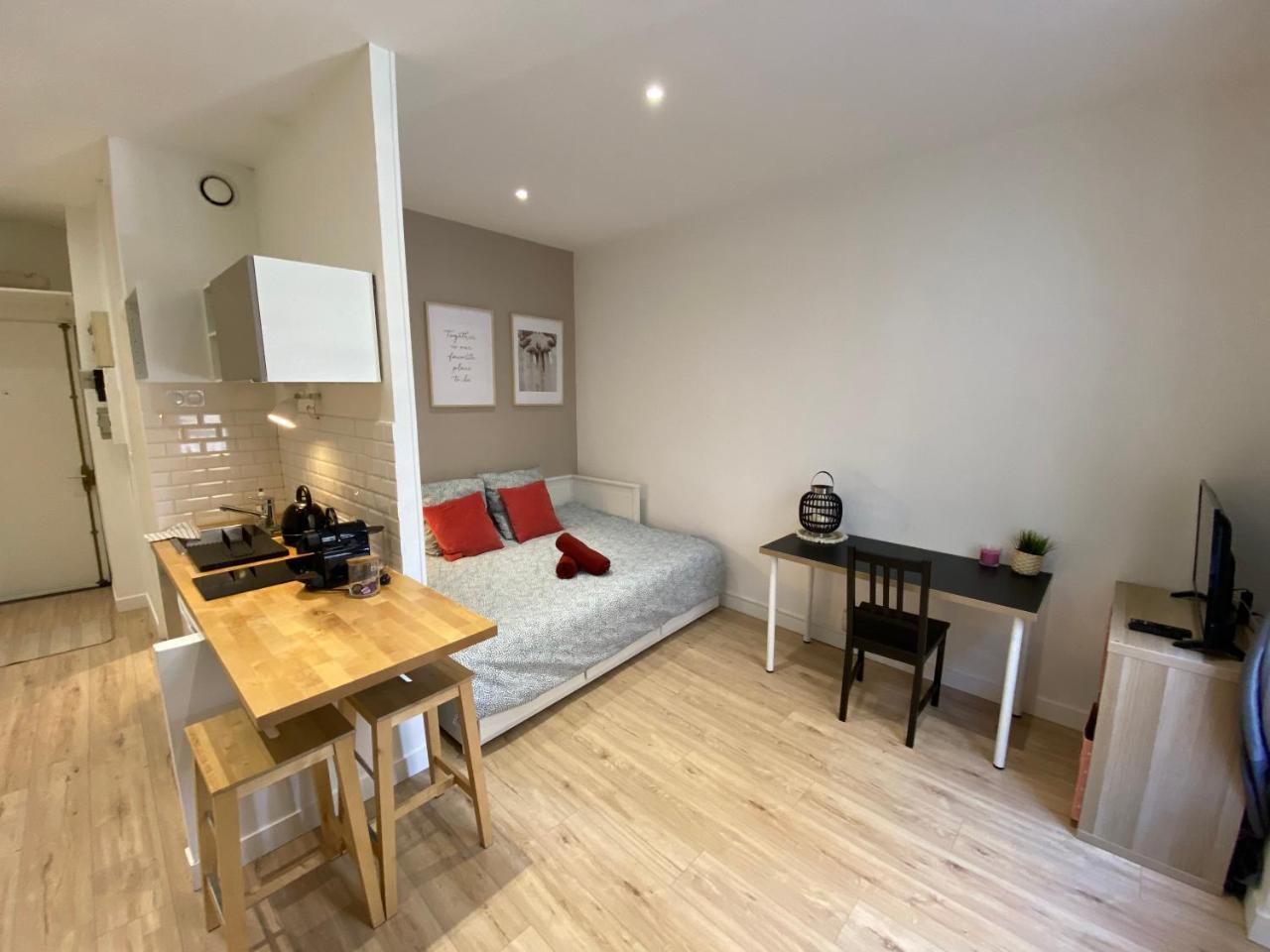 Le Cocon Hyper Centre Climatisation Trams in Grenoble, France