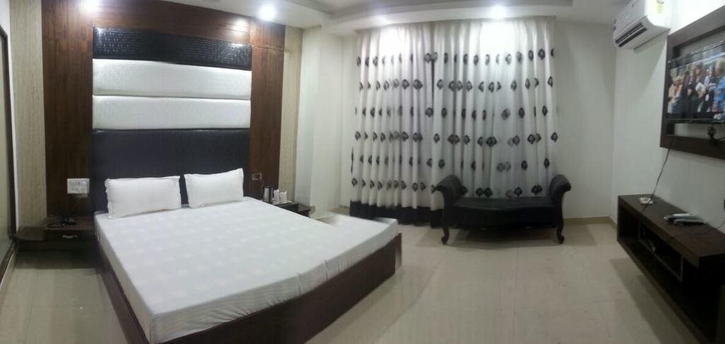 Ng Paradise in Yamunanagar, India