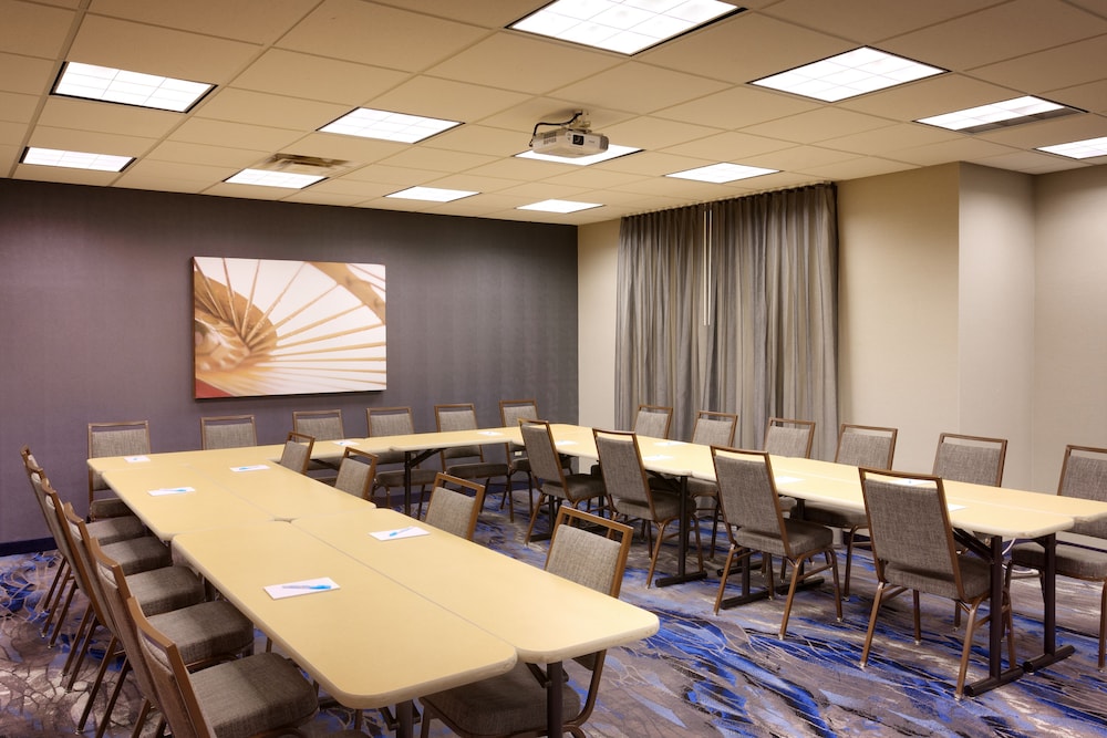 Fairfield Inn and Suites by Marriott Sierra Vista - photo 31