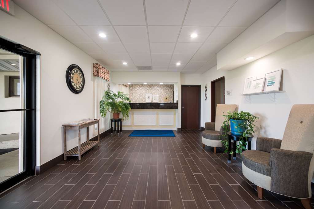Ramada by Wyndham Effingham — Effingham — photo 4