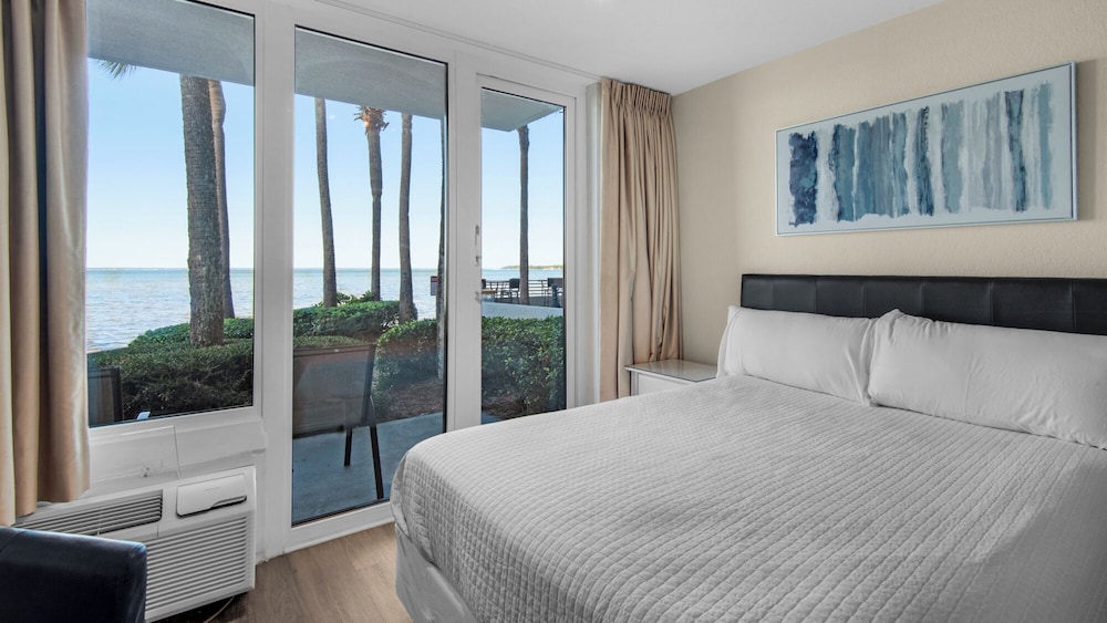 Ground floor Studio at Sandestin Golf & Beach Resort: Sleeps 4 - photo 11