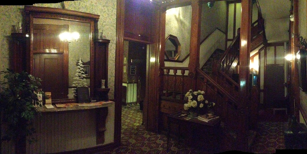 Biltmore Suites Hotel in Baltimore, United States