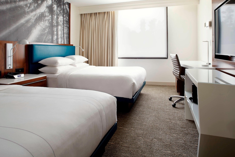 Raleigh Marriott Crabtree Valley - photo 8