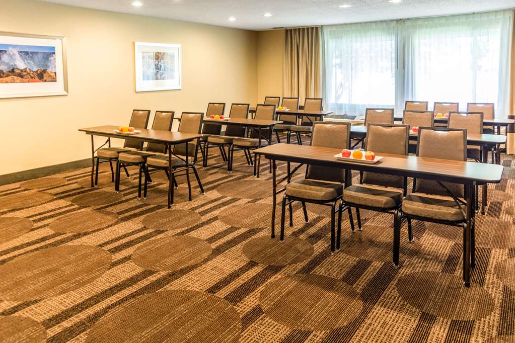 Comfort Inn Duluth West - photo 35