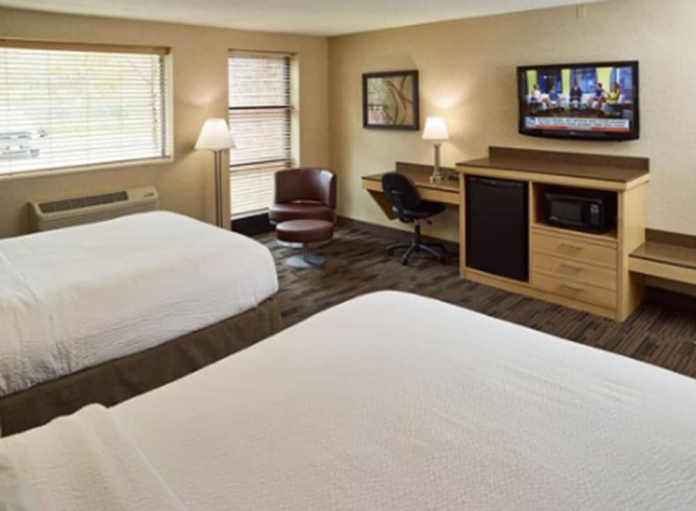 LivINN Hotel Minneapolis North Fridley - photo 23