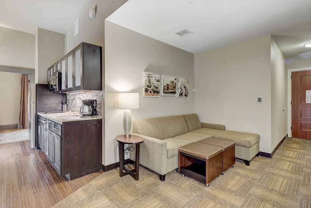 Staybridge Suites Baltimore Inner Harbor by IHG - photo 64