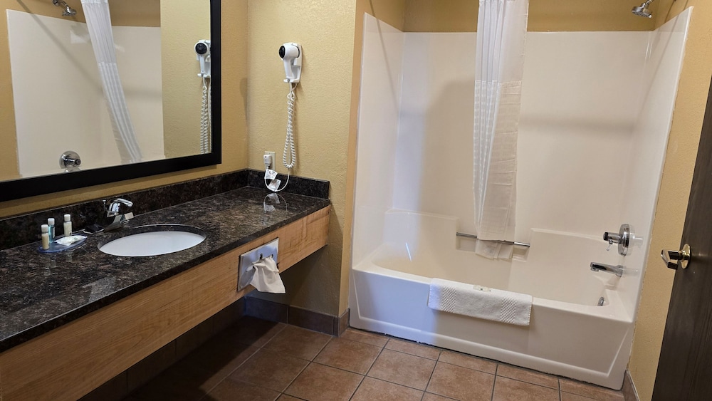Haven Hotel Shawano WI - photo 23
