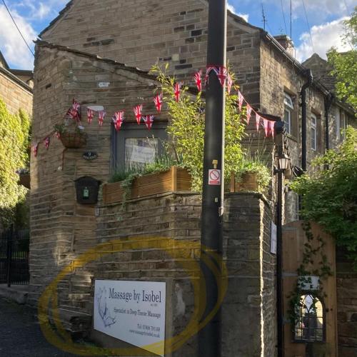The Therapy Rooms Holmfirth Holiday Let — 4-Star Luxury Hotel in Holmfirth, United Kingdom
