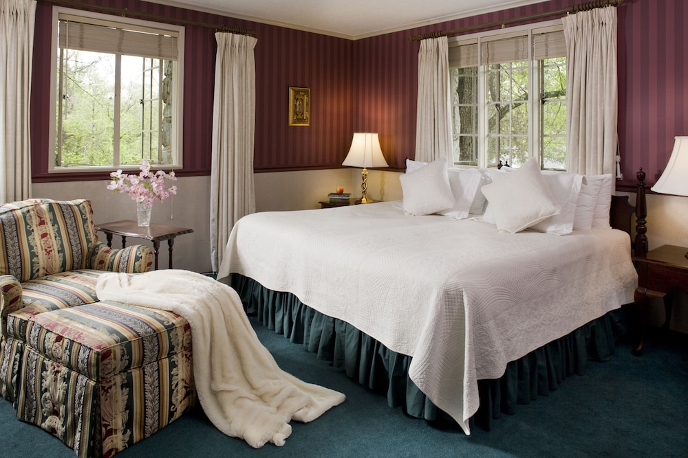 1906 Pine Crest Inn - photo 17