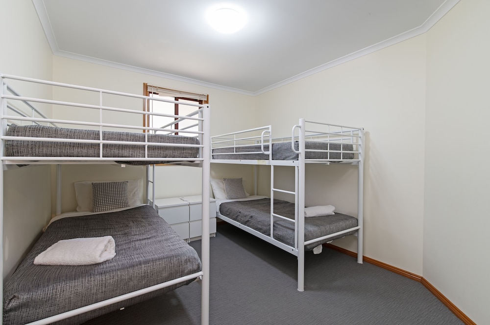 Adelaide Caravan Park — Adelaide — photo 5