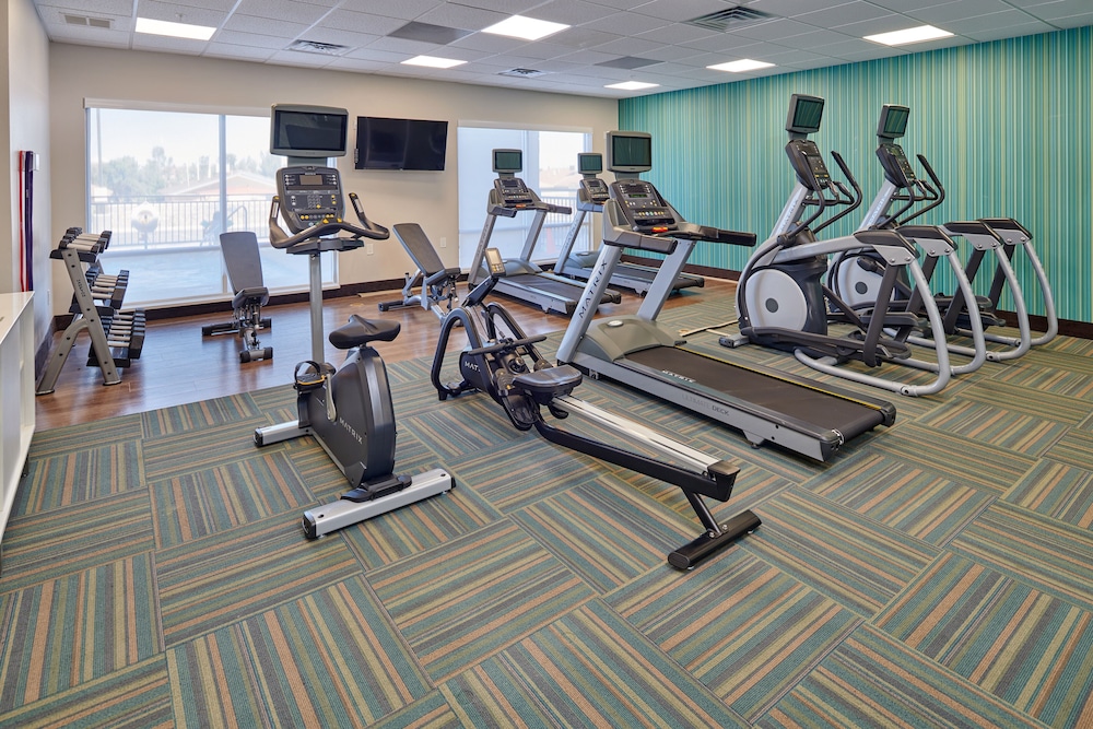 Holiday Inn Express El Paso Sunland Park Area - photo 13