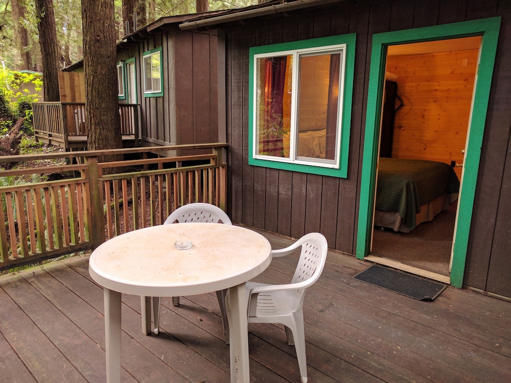 Emerald Forest Cabins - photo 79