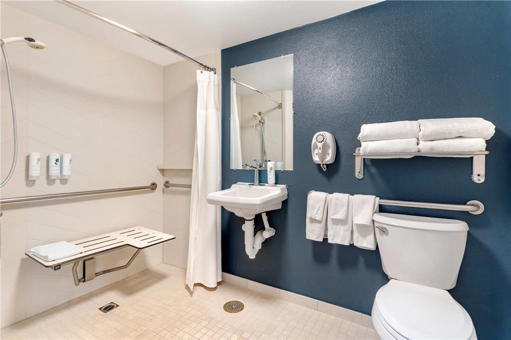 Country Inn & Suites by Radisson Modesto Salida - photo 25