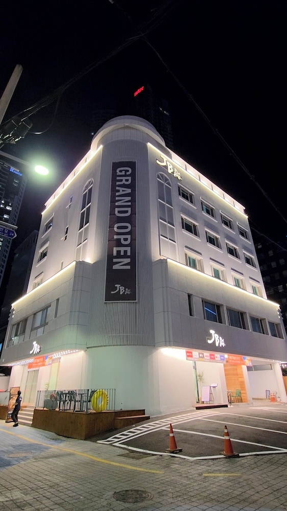 JB Plus Hotel - last minute hotel in Busan