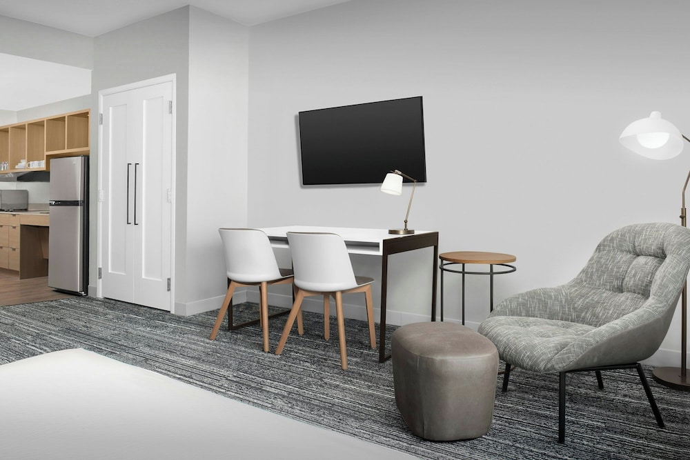 TownePlace Suites By Marriott Lake City - photo 21