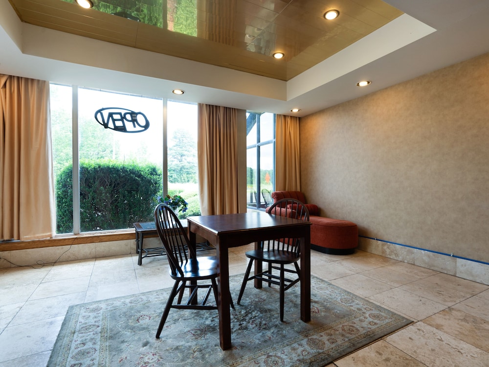 Travelodge by Wyndham Henderson - photo 6