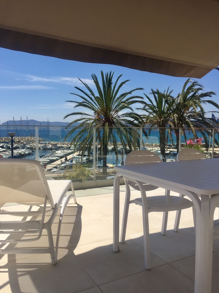 Villa Madrague — 4-Star Luxury Hotel in Saint-Cyr-Sur-Mer, France