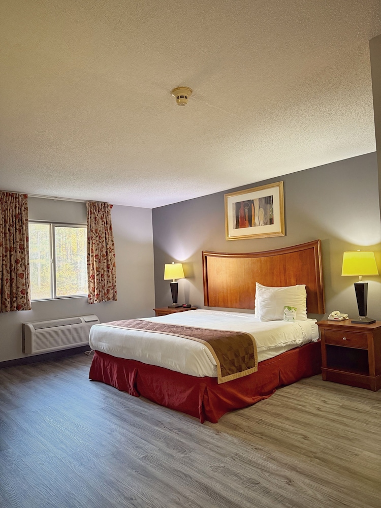 Laketree Inn And Suites Marion - photo 11
