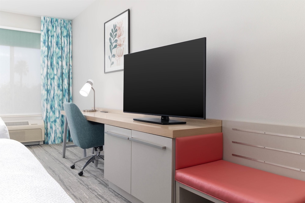 Hilton Garden Inn Ontario Rancho Cucamonga - photo 21