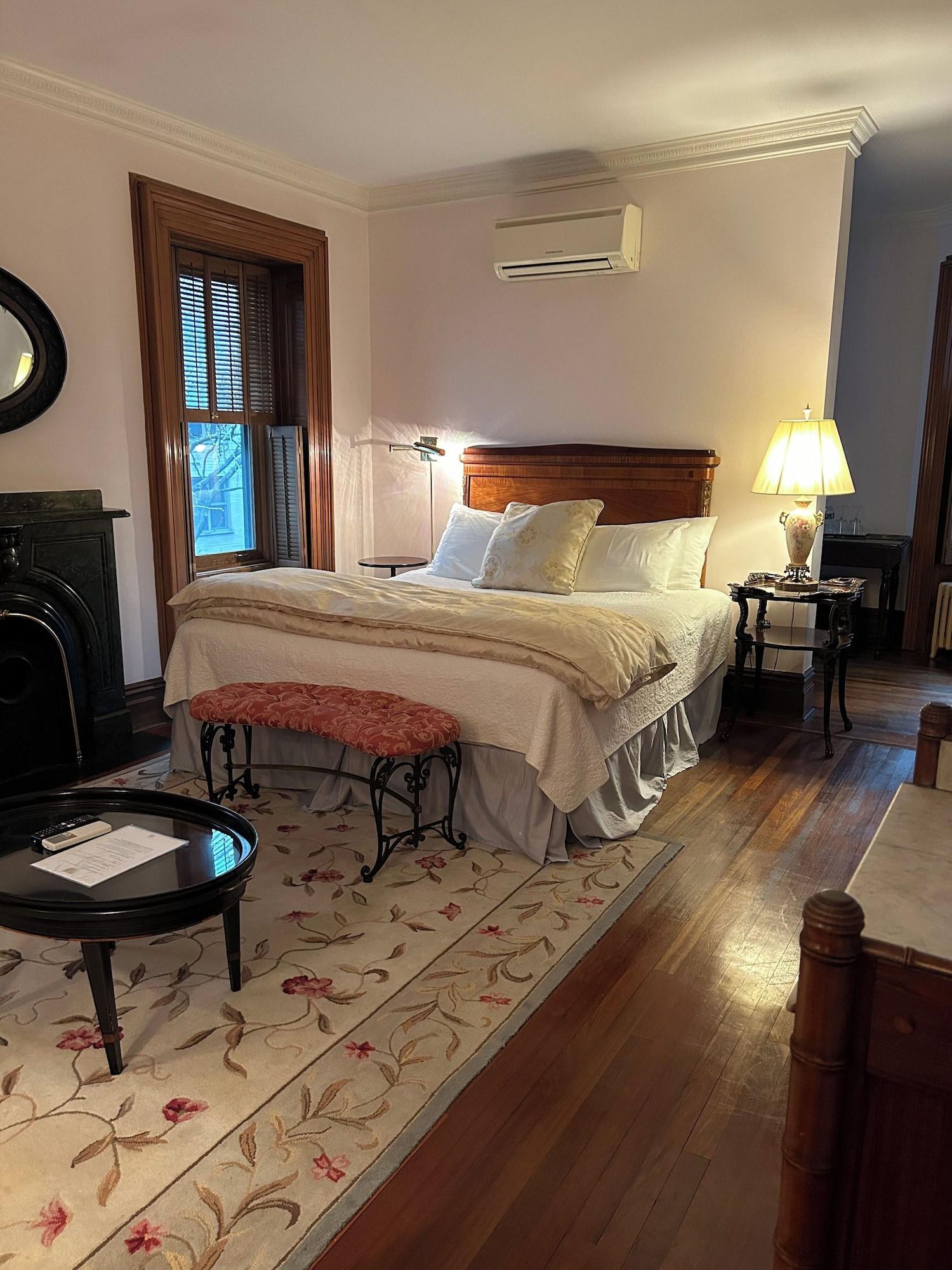 The Inn at Irving Place - photo 2