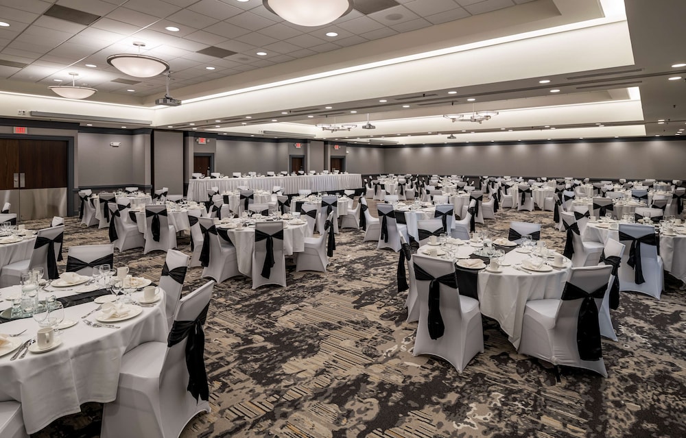 DoubleTree by Hilton Madison East WI - photo 68