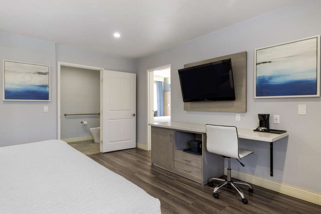 Best Western Orange Plaza - photo 18