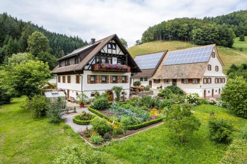 Am Döttelbach — 4-Star Luxury Hotel in Bad Griesbach, Germany