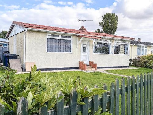 Beach & Tonic - carbon neutral hotel in Humberston
