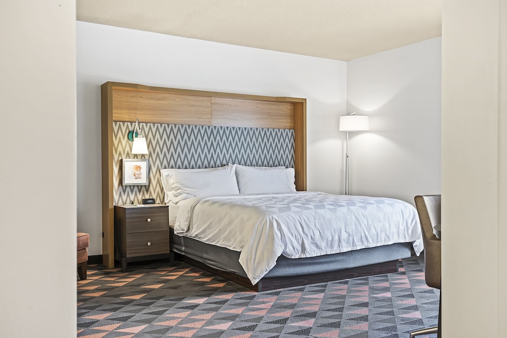 Holiday Inn St. Petersburg West by IHG - photo 13