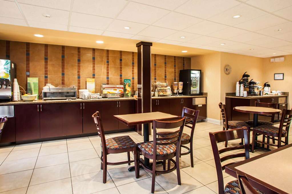 Quality Inn and Suites St Charles West Chicago - photo 29